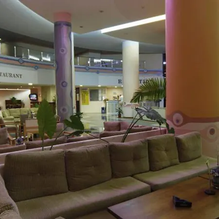 Fiesta M & Marlin Hotel 4*