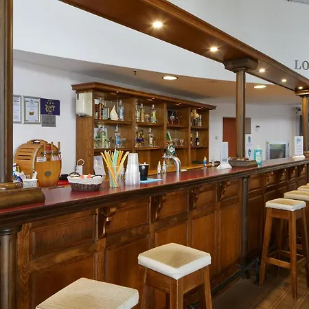 Fiesta M & Marlin 4* サニービーチ