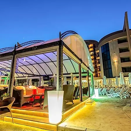 Fiesta M & Marlin Hotel
