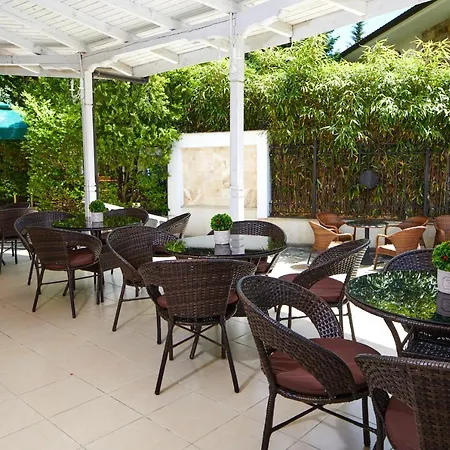 Fiesta M & Marlin 4* ساني بيتش