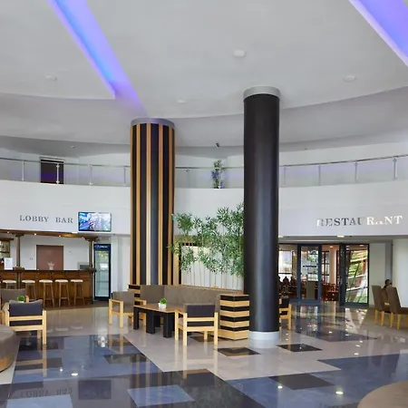 Fiesta M & Marlin 4* ساني بيتش