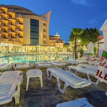 فندق Fiesta M & Marlin